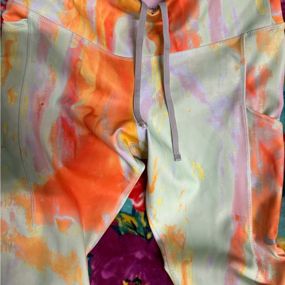 Nike Dri-FIT Pastel Activewear Leggings